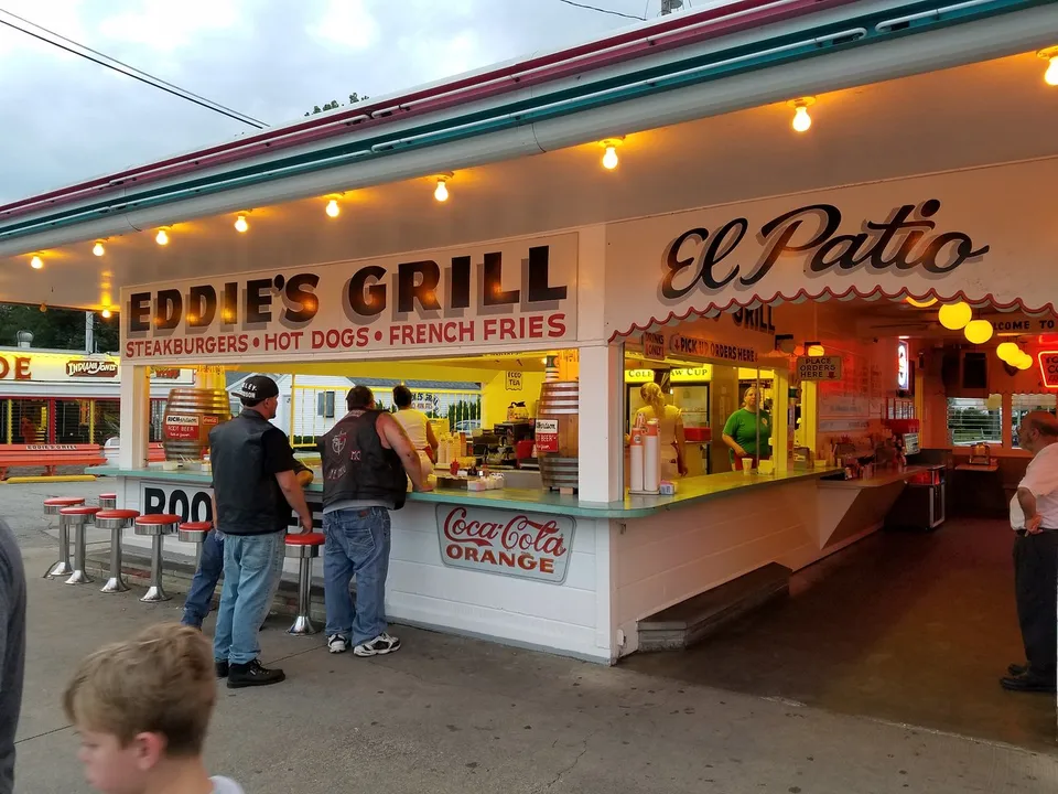 Eddies Grill Geneva On The Lake